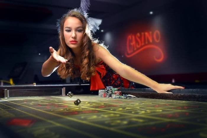 Tampilan permainan Money Train di platform 21 2d dengan grafis yang memukau dan antarmuka yang intuitif